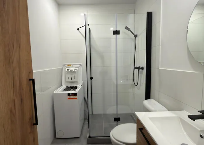 Apartmán Cozy Near Center With Easy Transport Access Bratislava